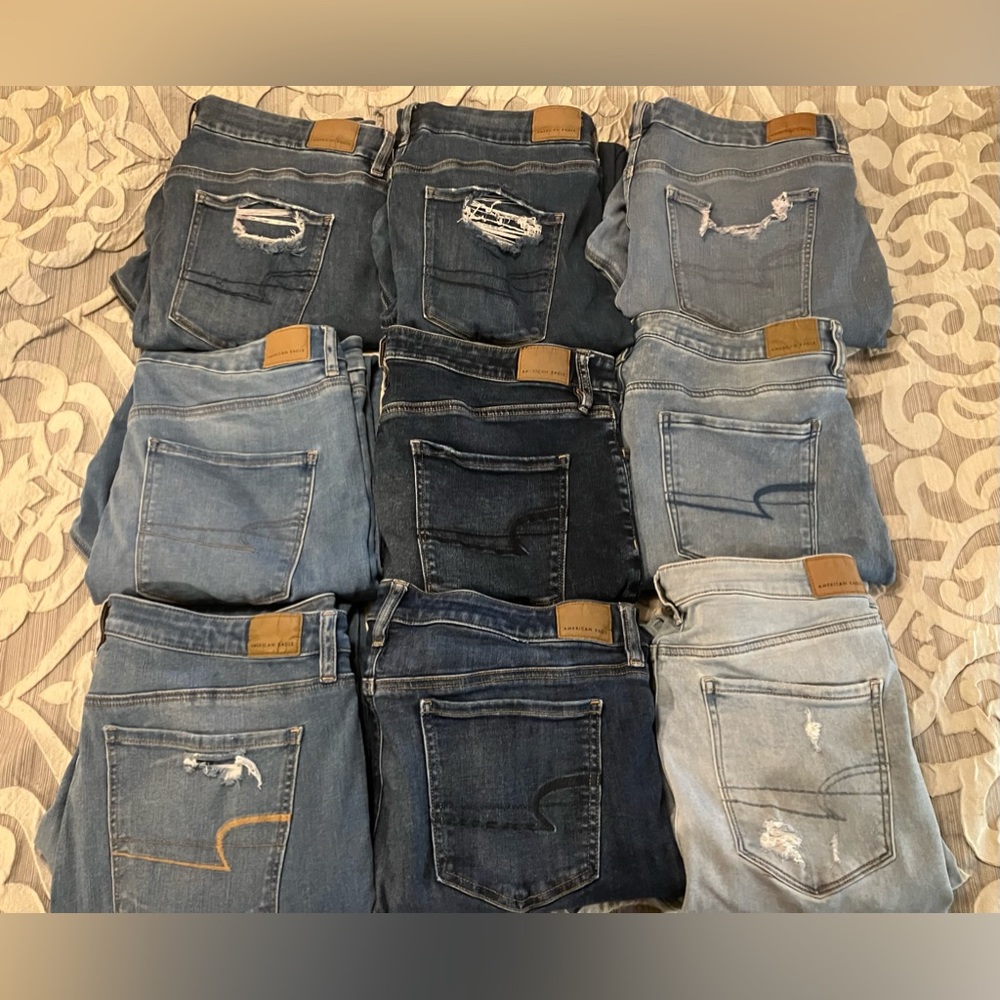 American Eagle Jeans (9 pairs)